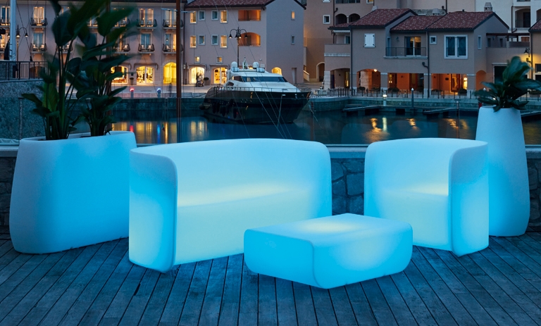 Nova Sofa S
