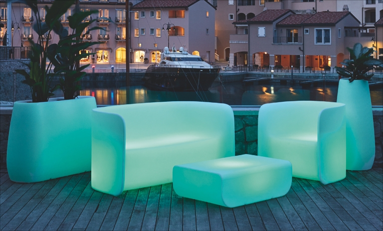 Nova Sofa S