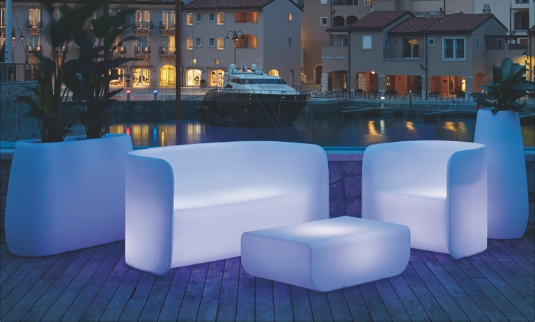 Nova Sofa S